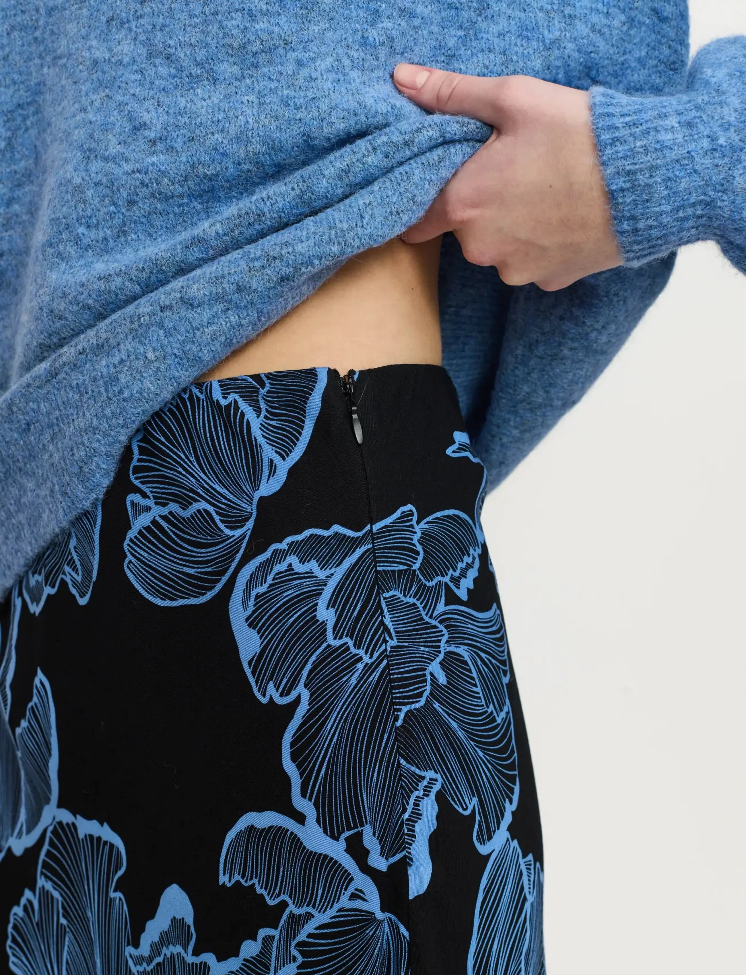Soft Rebels - SRHanni Midi Skirt - vidutinio ilgio sijonai - flower frill black - 4