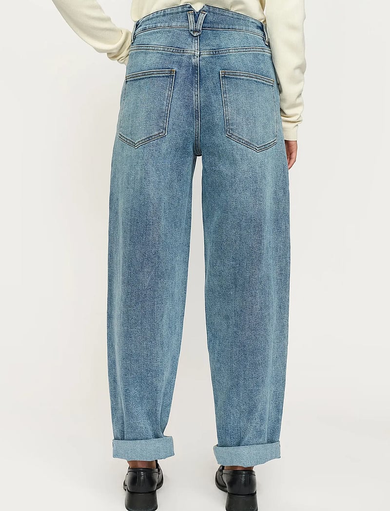 Soft Rebels - SRCaja Jeans - barrel jeans - light denim blue - 3