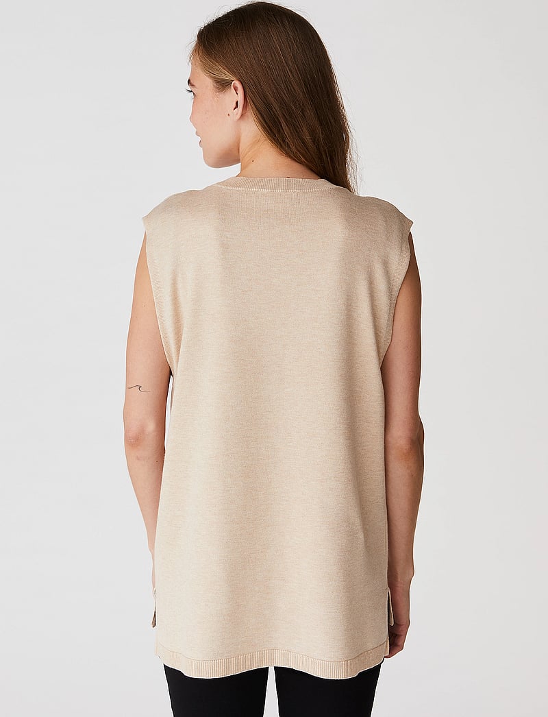 Soft Rebels - SRMarla V-neck Loose Fit Knit Vest - stickade västar - whitecap gray - 3