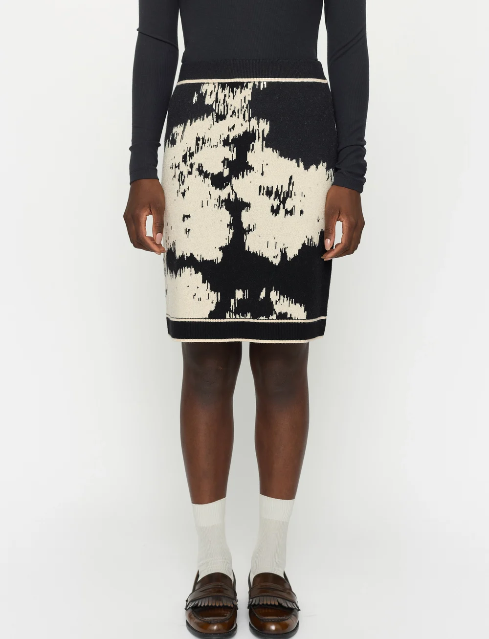 Soft Rebels - SRRogue Pattern Skirt Knit - kootud seelikud - jacquard pattern arctic wolf - 0