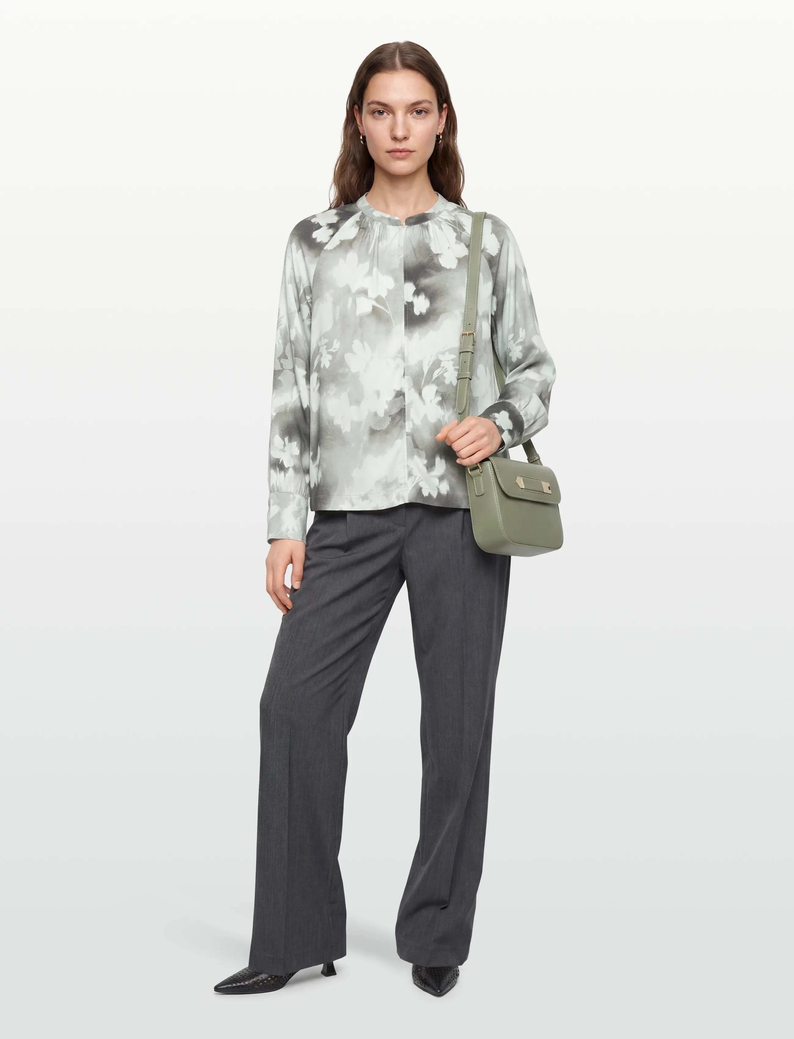 Soft Rebels SRLeonie Blouse - Pikkade varrukatega pluusid - FADE TO FLOWER / multi