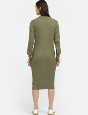 Soft Rebels - SRNoa Dress Knit - bodycon dresses - deep lichen green - 3