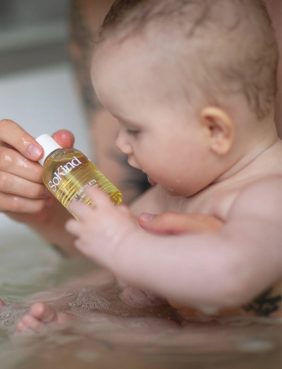 SoKind - Velvet Dropslets Nurturing Baby Bath Oil - badkar & tillbehör - clear - 0