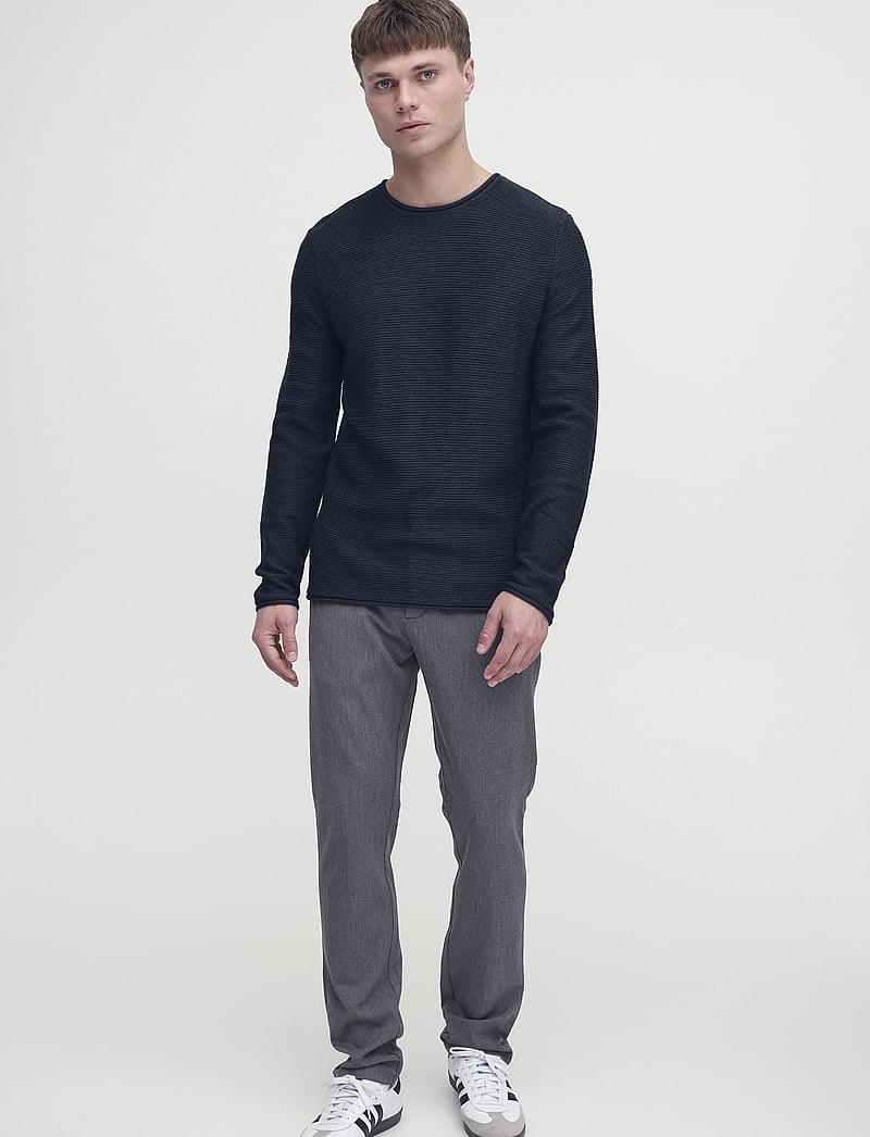 Solid - SDJARAH - rundhalsad - insignia blue melange - 0