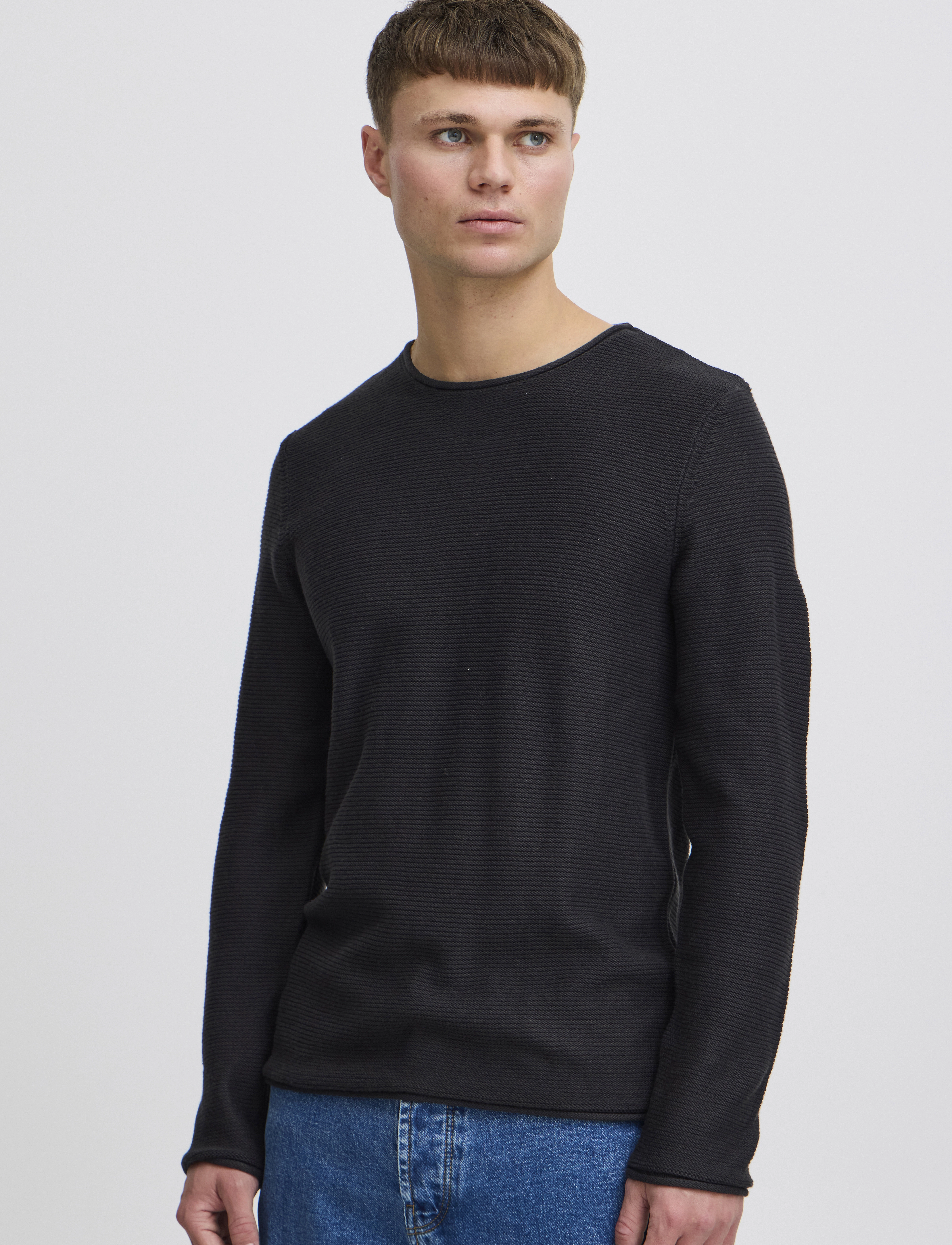 Solid - SDJARAH - strik - true black - 3