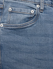Solid - SDJOYBLUE200 - džinsa bikses ar tievām starām - light blue denim - 2