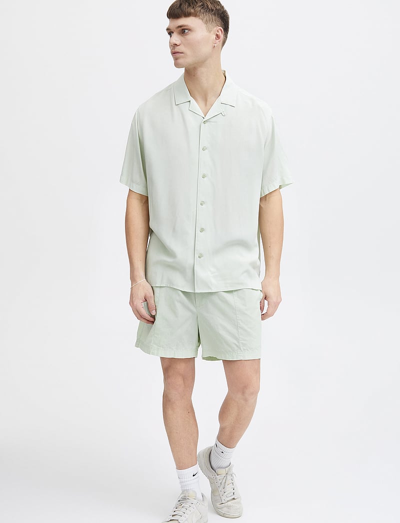 Solid - SDFAYE Shirt - krótki rękaw - bok choy - 0