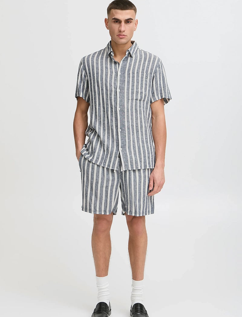 Solid - SDFried - leinenhemden - insignia blue - 0