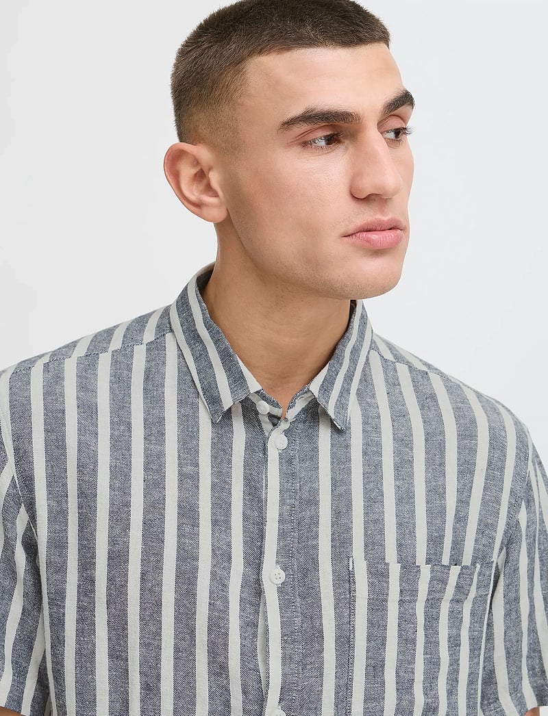 Solid - SDFried - leinenhemden - insignia blue - 5