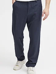 Solid - SDAllan Liam - linen trousers - insignia blue - 3