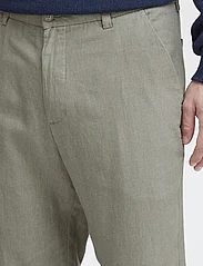 Solid - SDAllan Liam - linen trousers - vetiver - 5