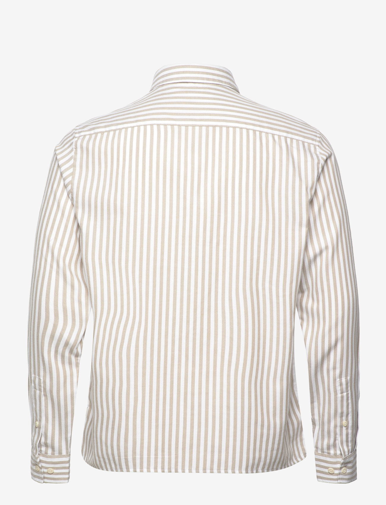 Solid - SDGAMAL - mehed - tree house - 1