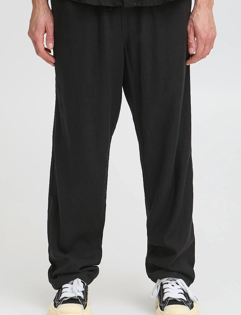 Solid - SDALANN ALLAN ELASTICATED - linased püksid - true black - 3