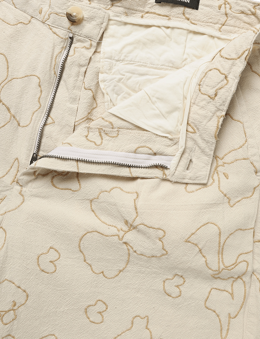 Solid - SDALANN PLEAT EMB SHO - casual shorts - oatmeal - 4