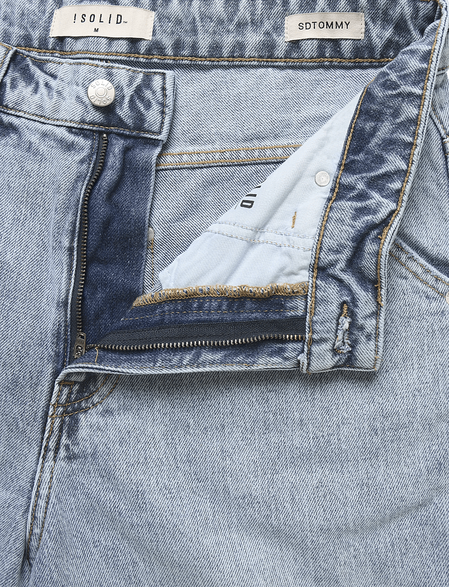 Solid - SDTOMMY BLAISE SHORTS - casual shorts - faded denim - 3