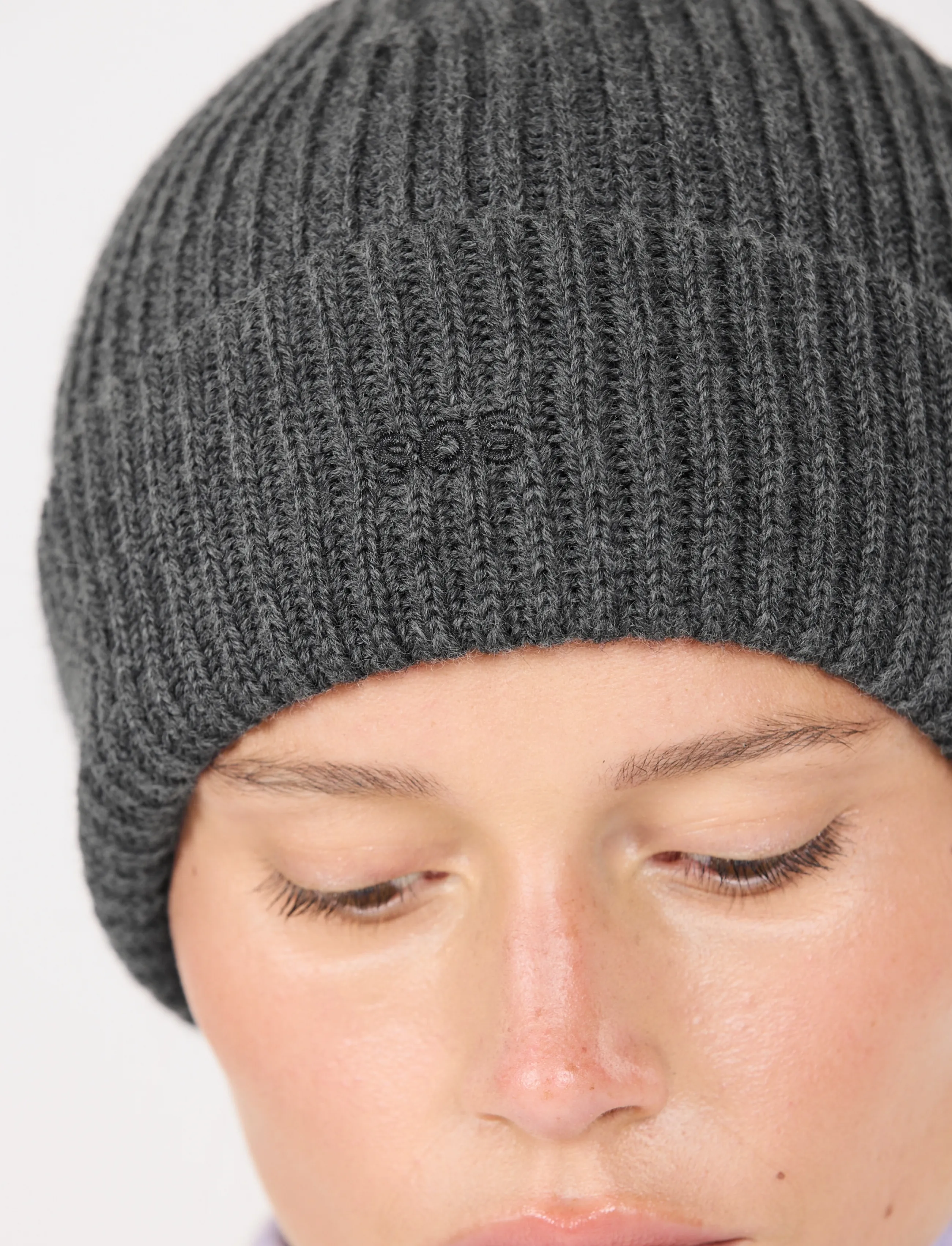 SOS - Girdwood wool beanie - huer - dark grey melange - 5