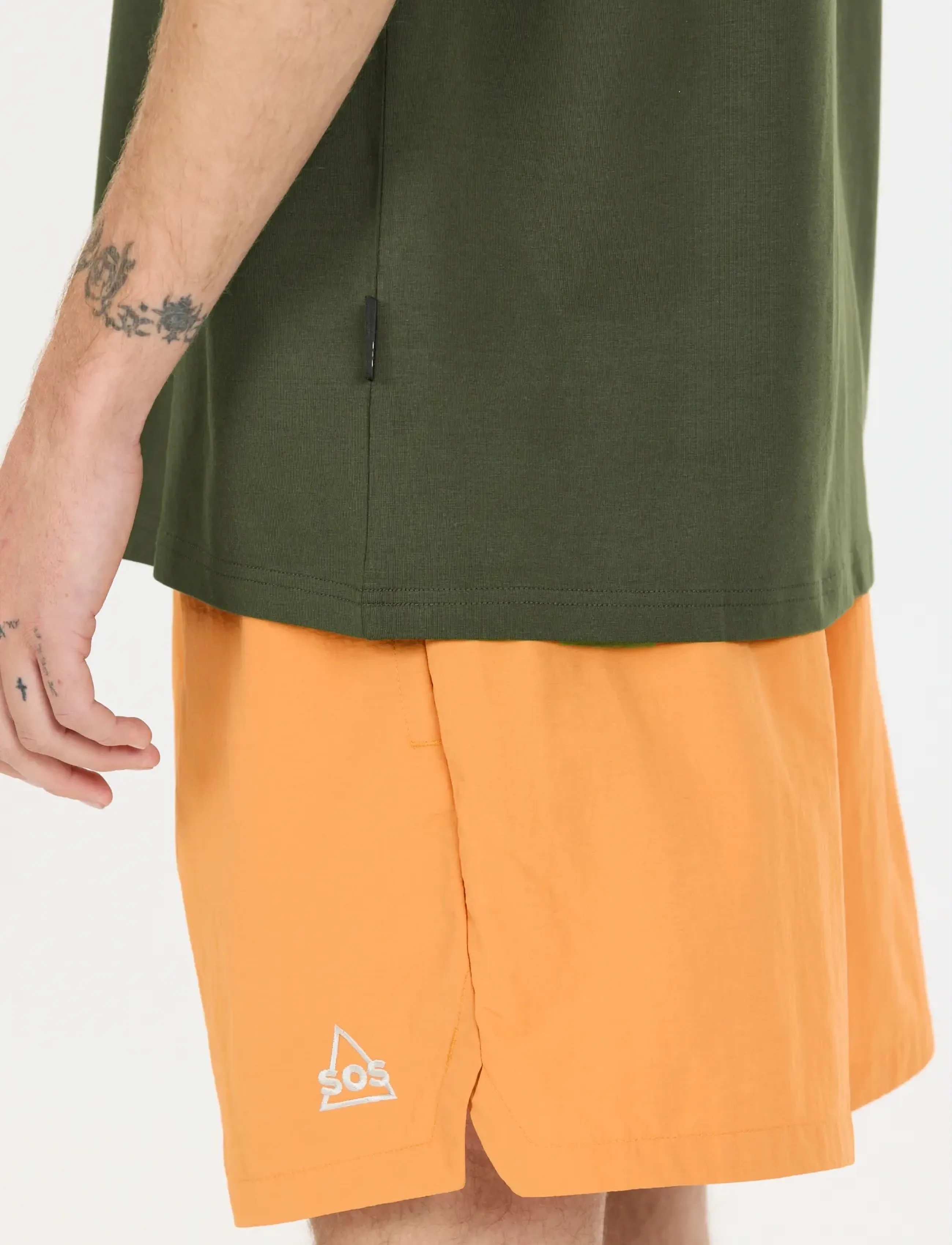 SOS - Mera M SS Tee - t-shirts - duffel bag - 3