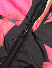 Soulland - Bell vest - polstrede vester - multi aop - 3