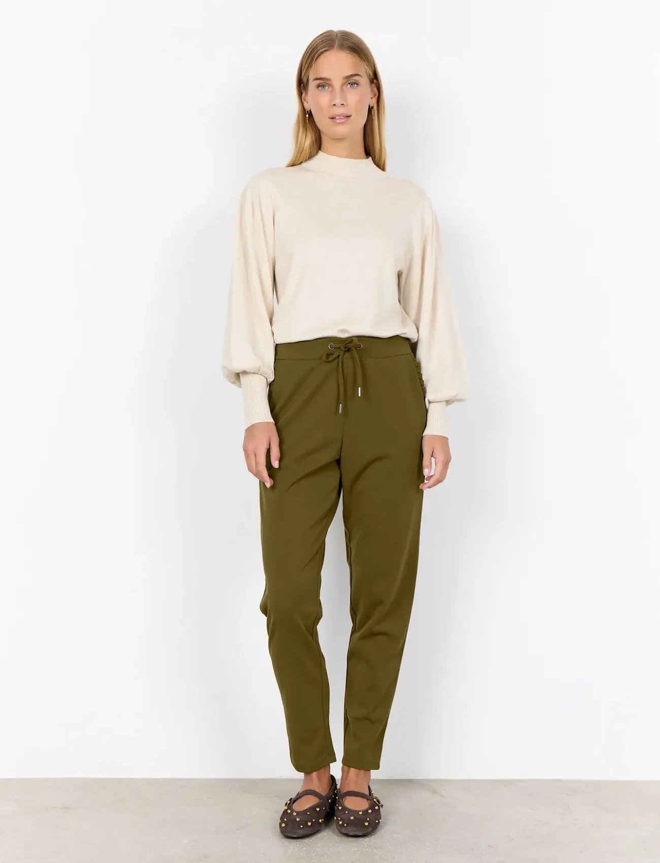 Khaki green