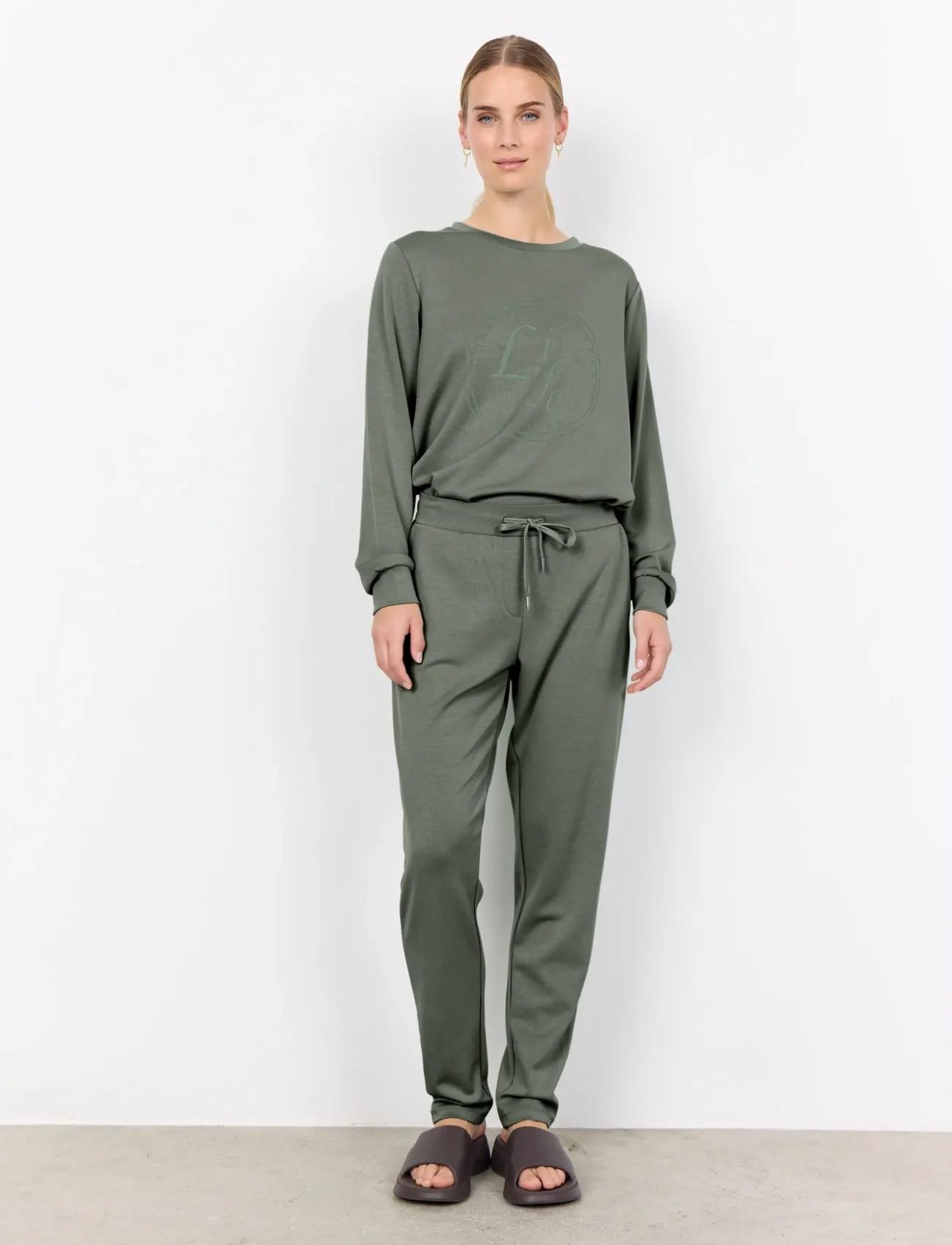 Khaki green
