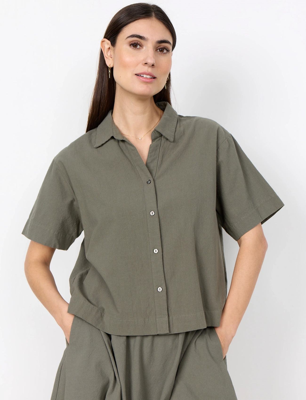 Khaki green