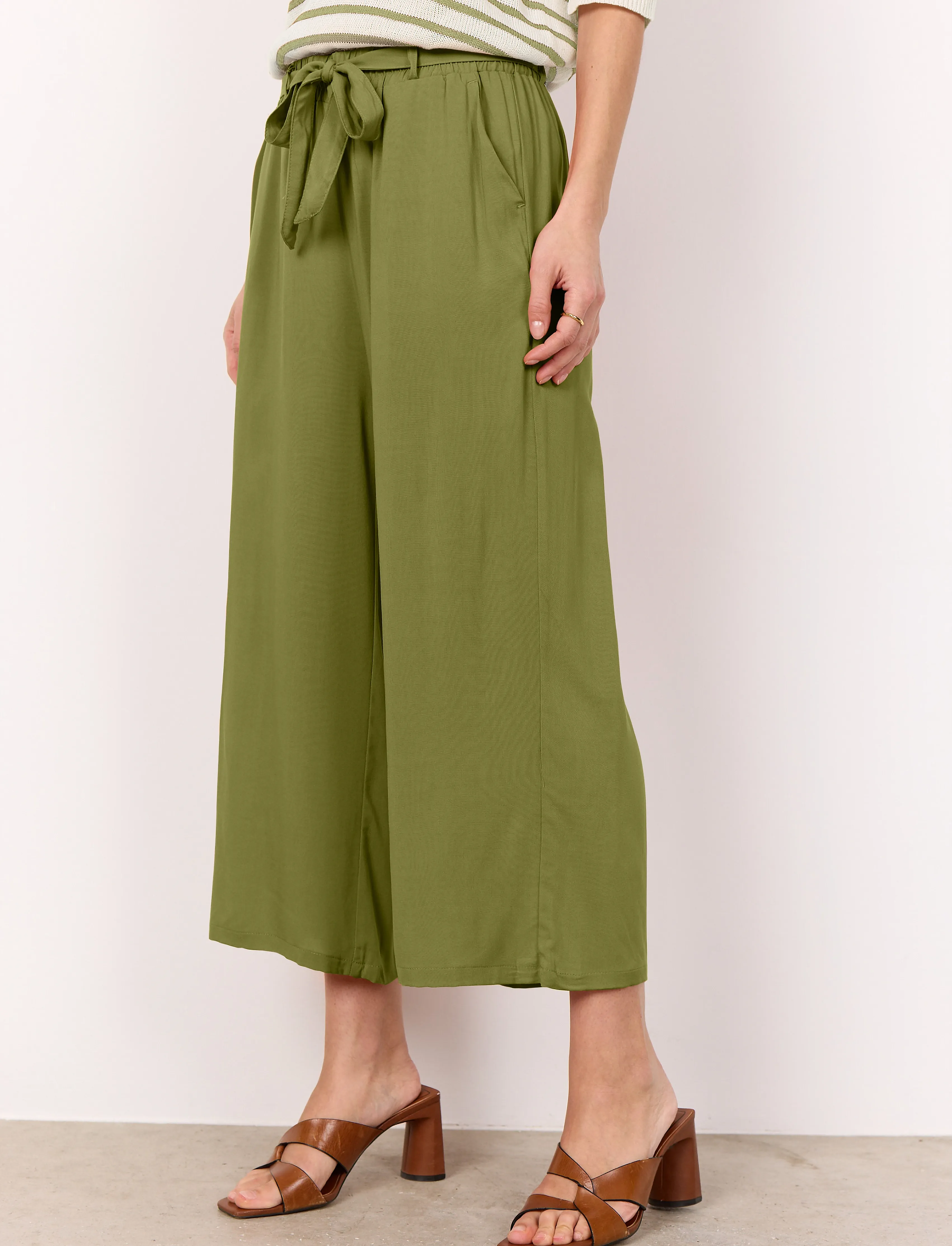 Soyaconcept - SC-RADIA - raka byxor - calliste green - 3