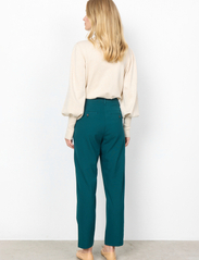 Soyaconcept - SC-GILLI - tailored trousers - shady green - 3