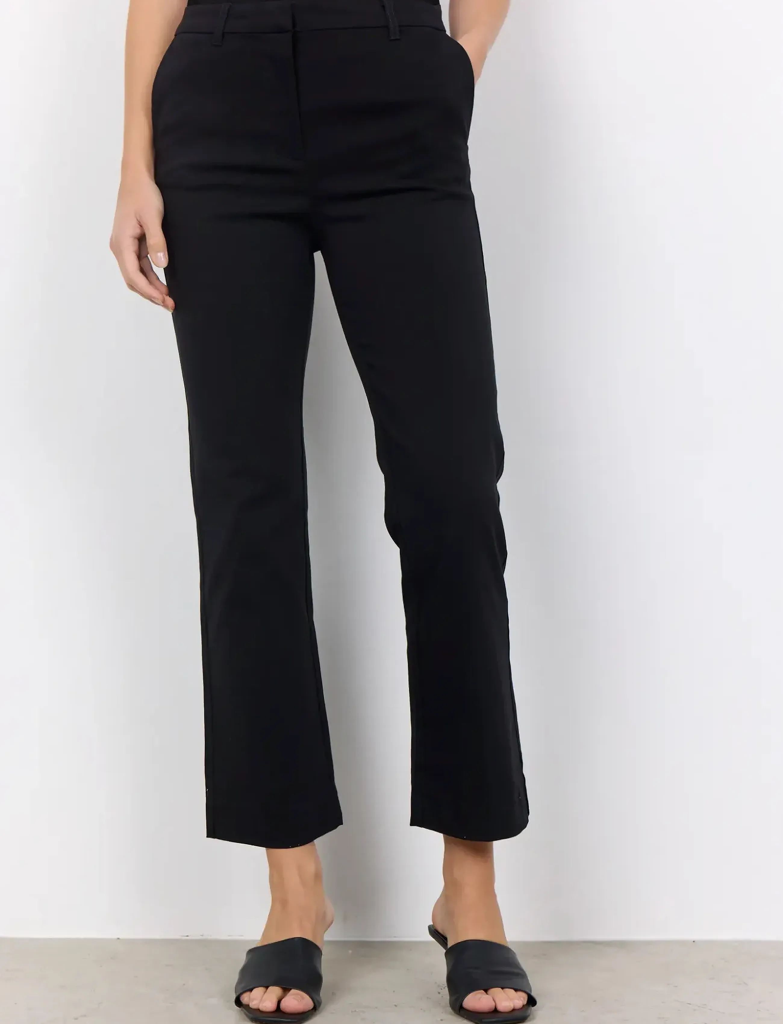 Soyaconcept - SC-LILLY - utsvängda byxor - black - 4