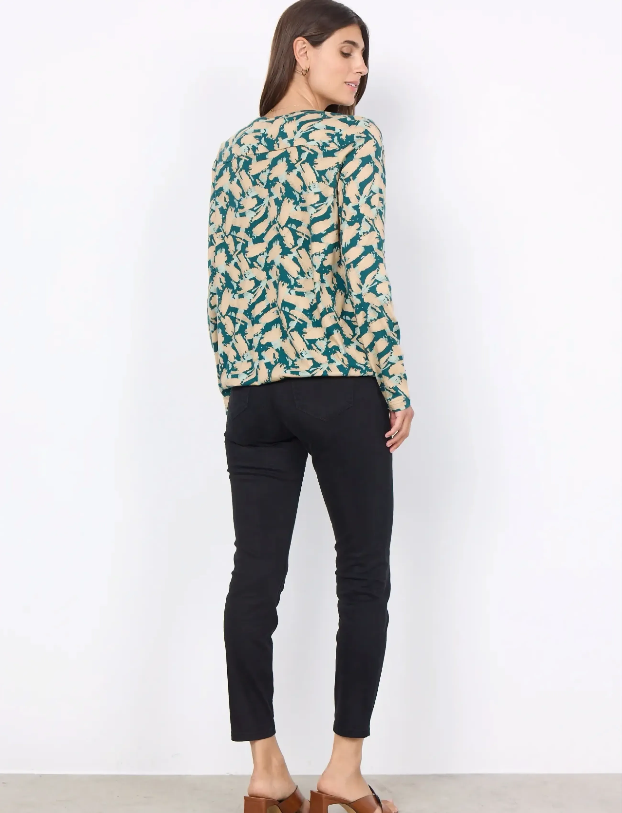 Soyaconcept - SC-FELICITY AOP - langærmede bluser - shady green combi - 3