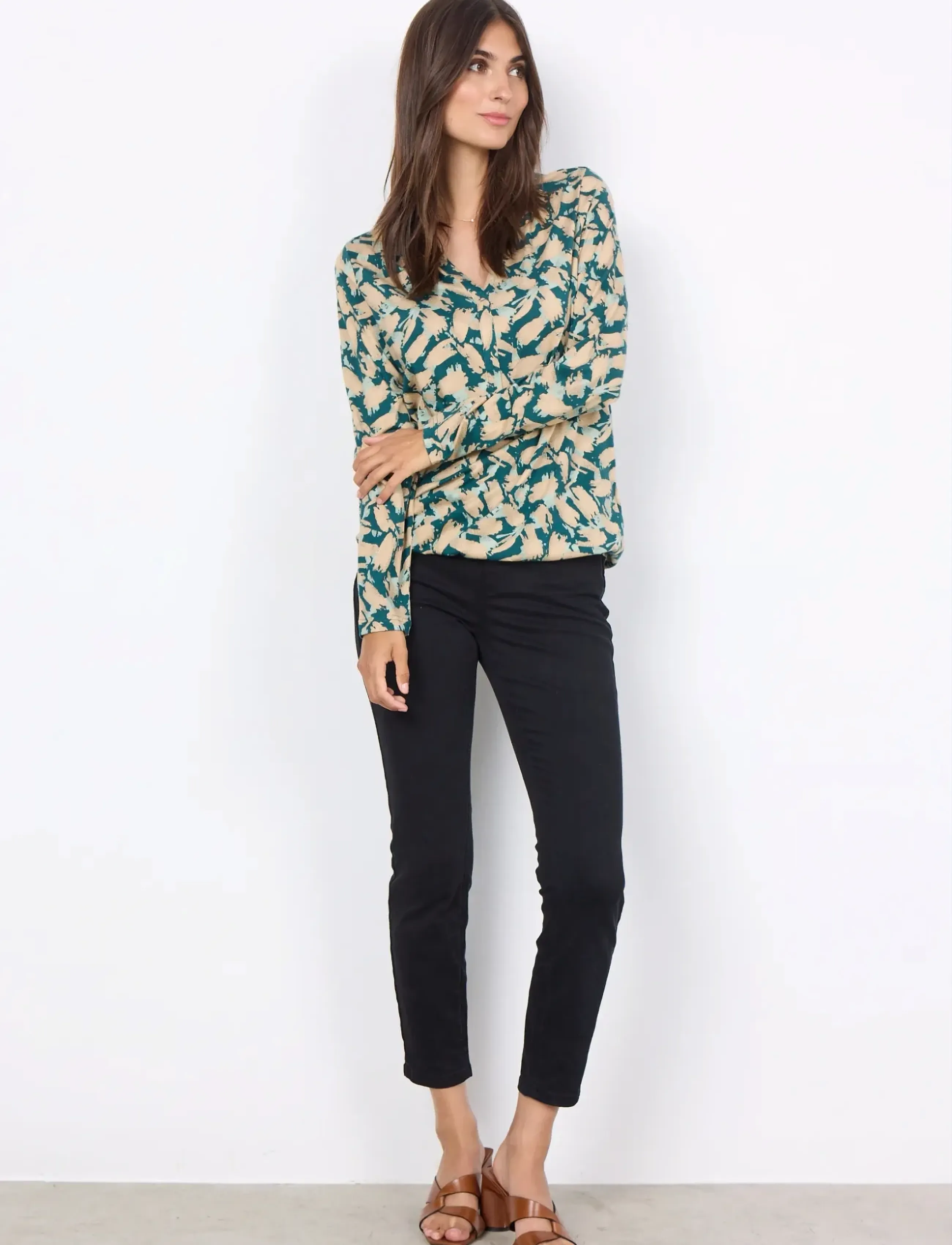 Soyaconcept - SC-FELICITY AOP - langærmede bluser - shady green combi - 4
