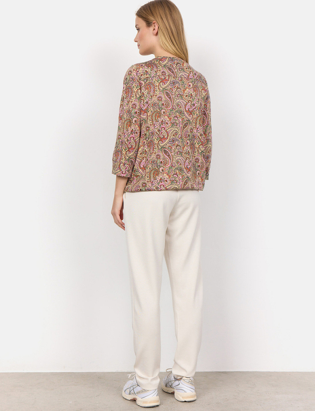 Soyaconcept - SC-FELICITY AOP - långärmade blusar - pink combi - 4