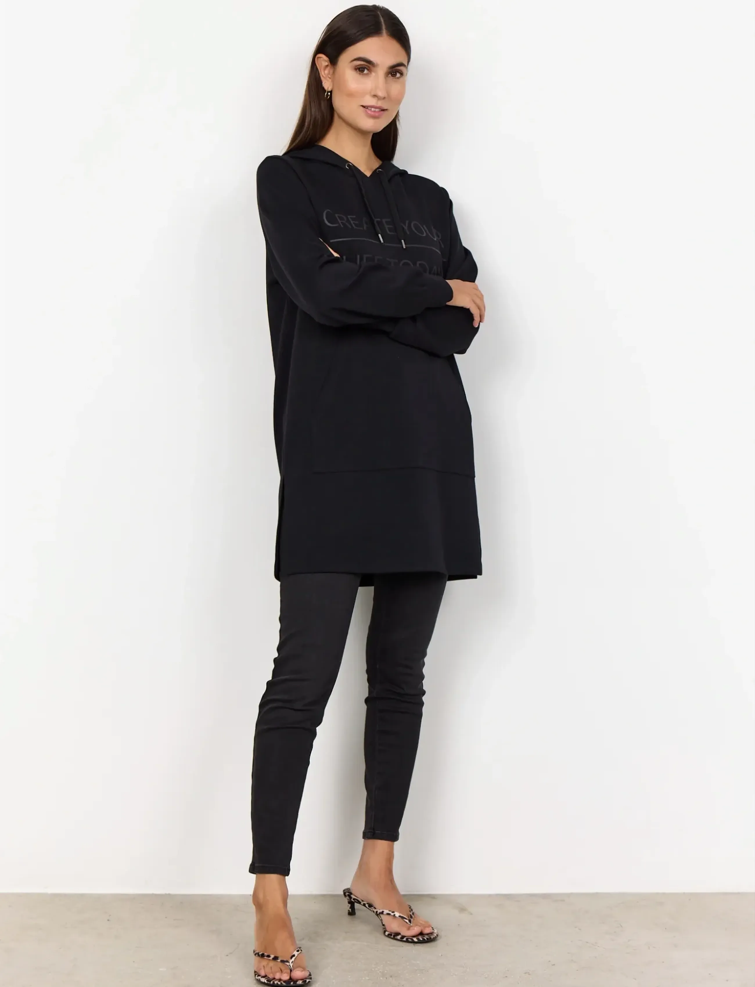 Soyaconcept - SC-BANU - t-shirtklänningar - black - 4