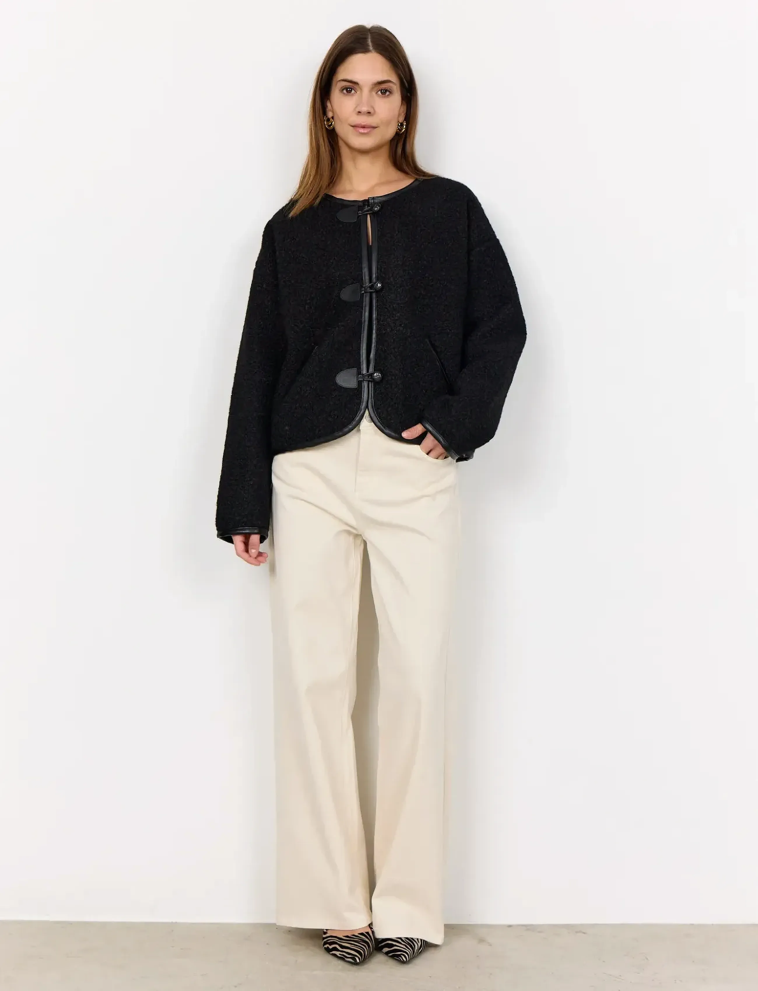 Soyaconcept - SC-SHAIMA - outerwear - 9999 black - 4