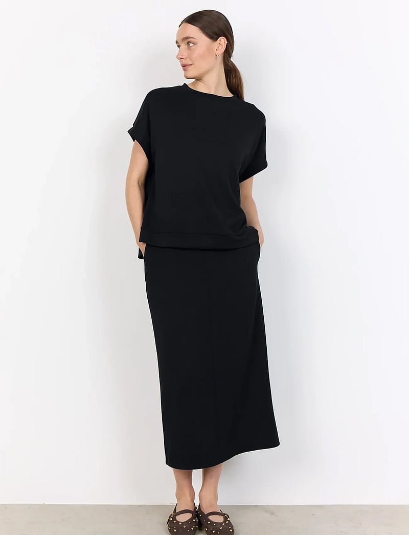 Soyaconcept - SC-BANU - kurzämlige blusen - 9999 black - 4