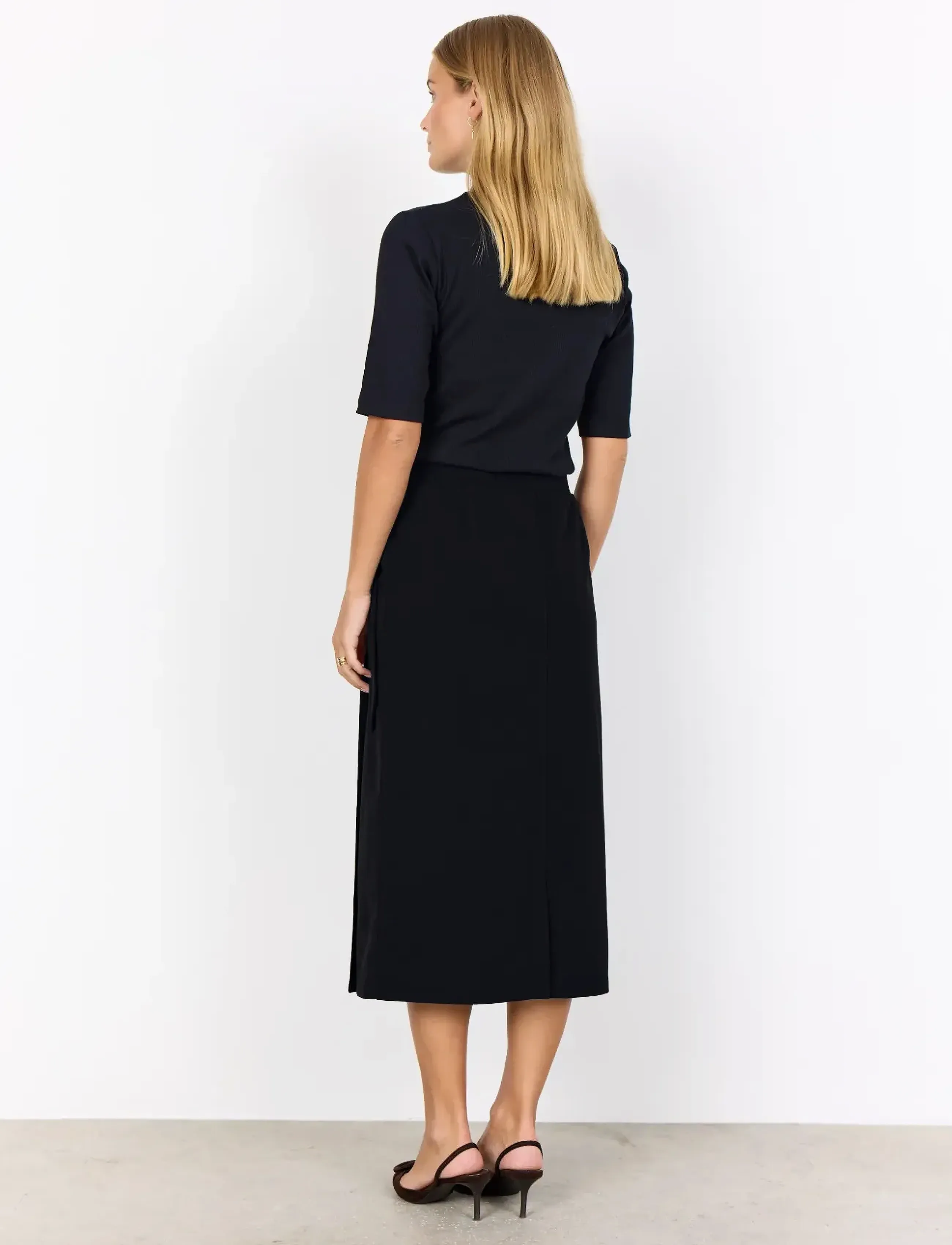 Soyaconcept - SC-SIHAM - midi skirts - 9999 black - 3