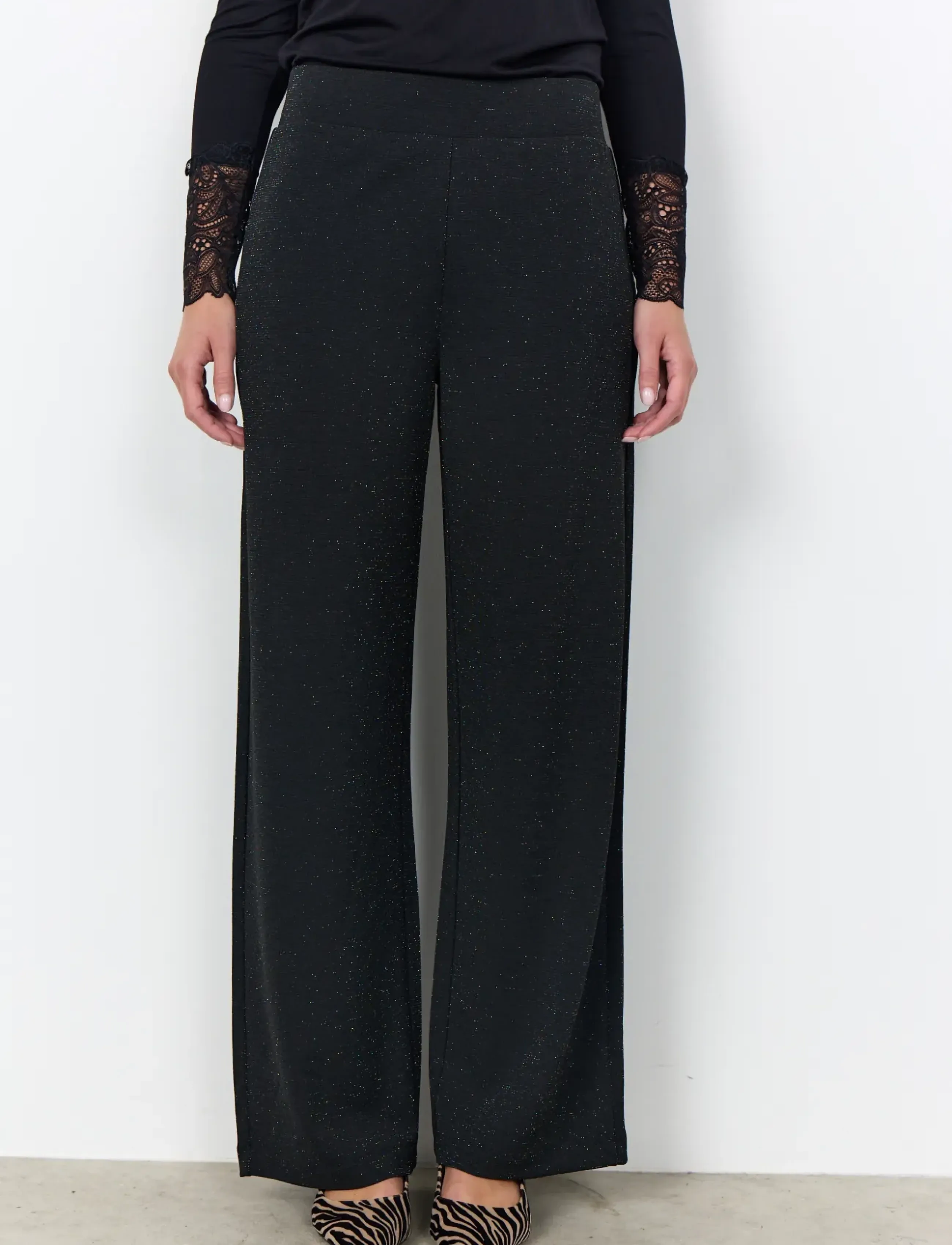 Soyaconcept - SC-ANDINE - wide leg trousers - 9999 black - 4