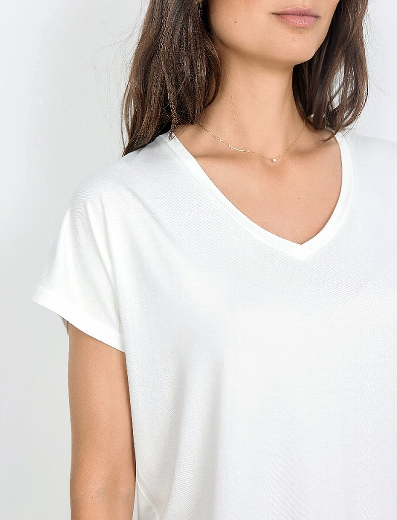 Soyaconcept - SC-MARICA - t-shirts - offwhite - 5