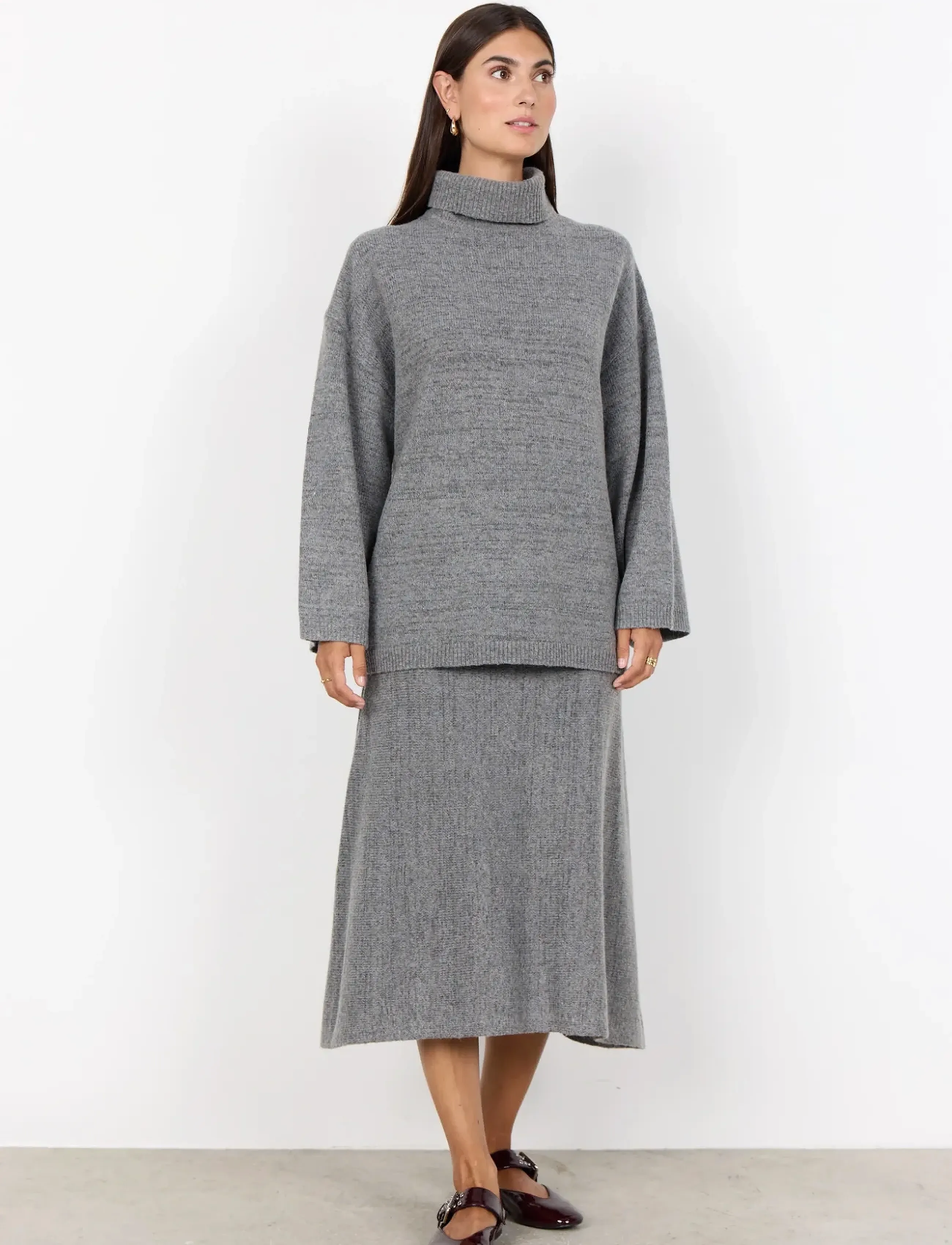 Soyaconcept - SC-VIDA - kõrge kaelusega džemprid - 99470 med. grey melange - 4