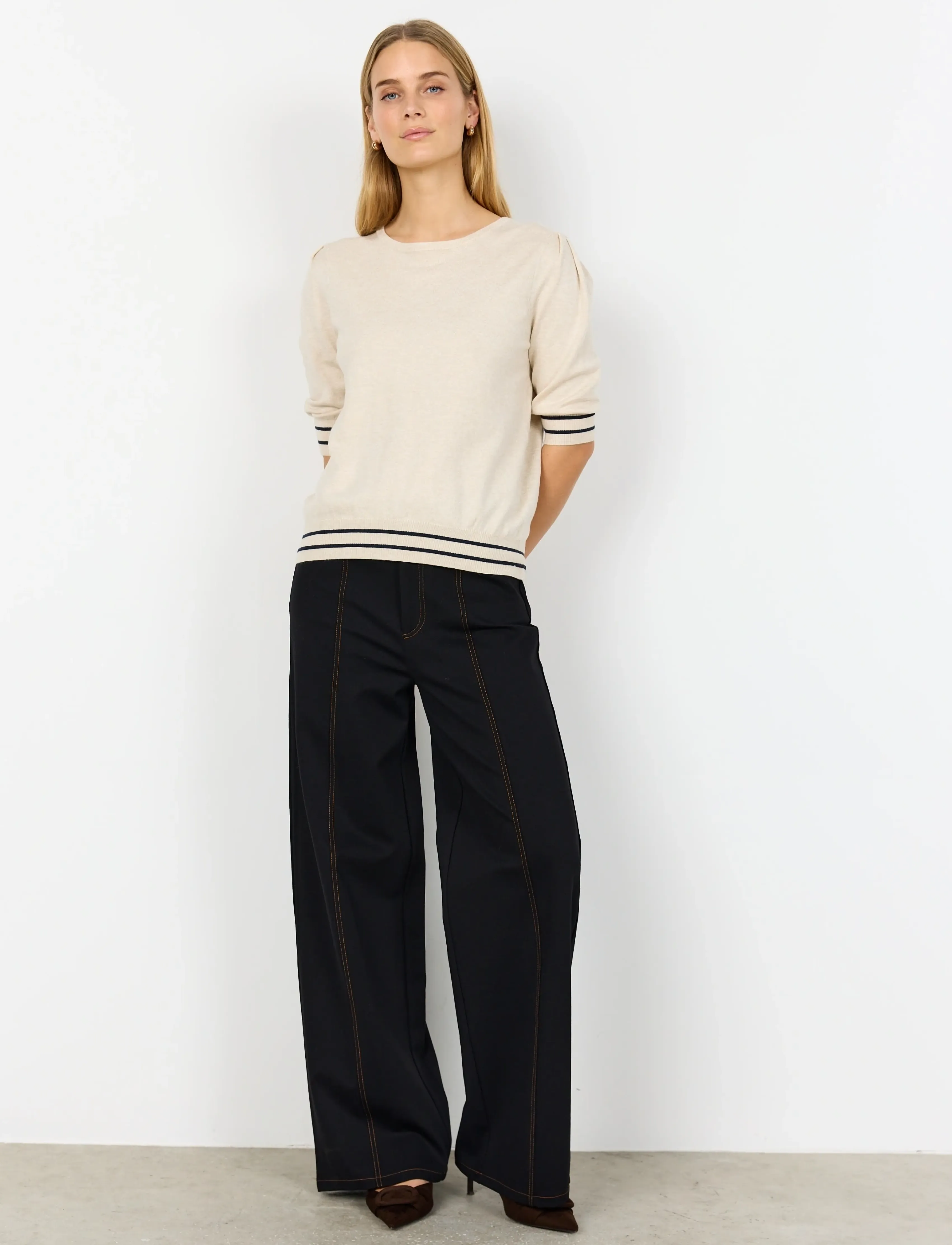 Soyaconcept - SC-DOLLIE - strikkegensere - 91620 cream melange combi - 3