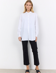 Soyaconcept - SC-NETTI - långärmade skjortor - white - 4