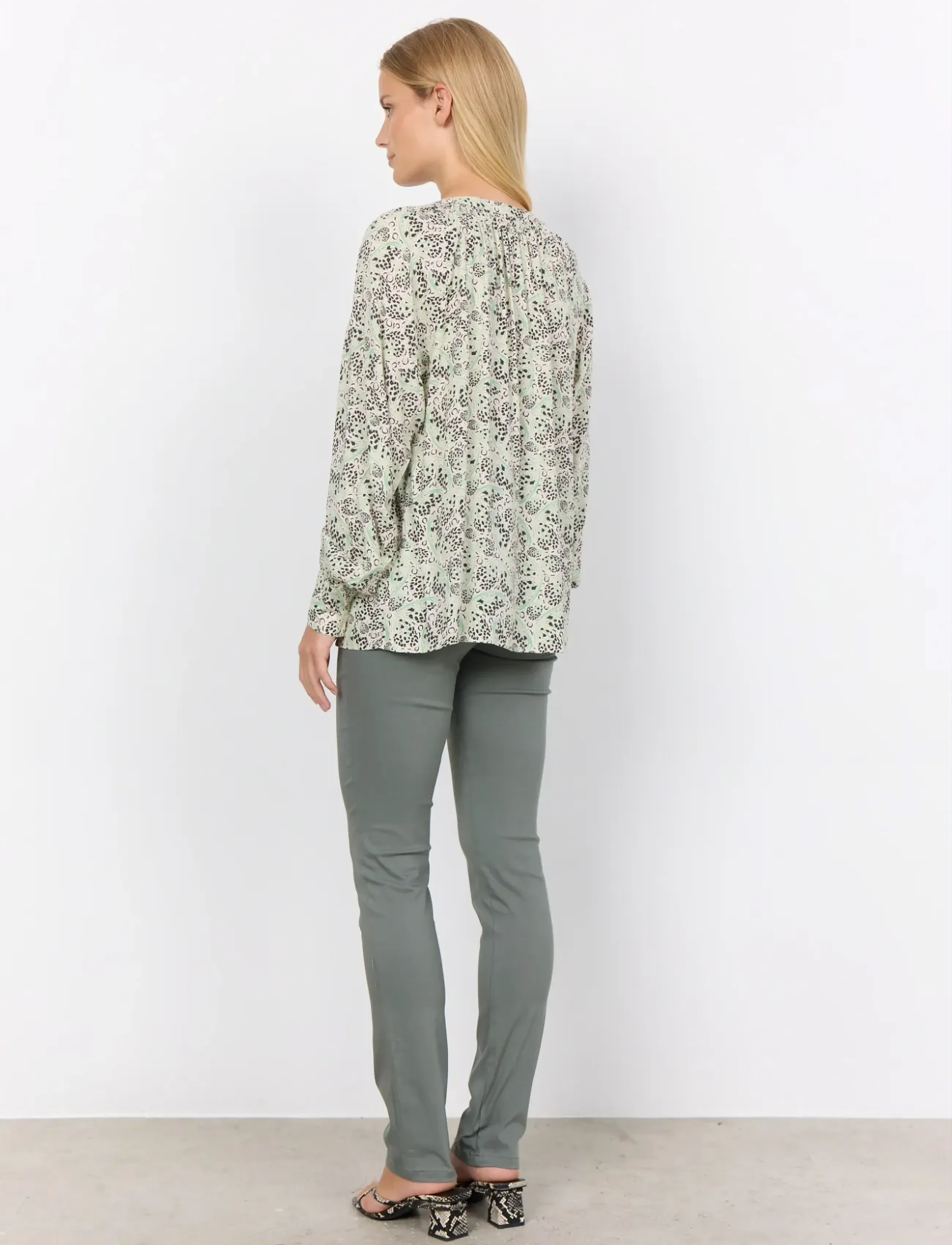 Soyaconcept - SC-AGNES - langærmede bluser - bright green combi - 3