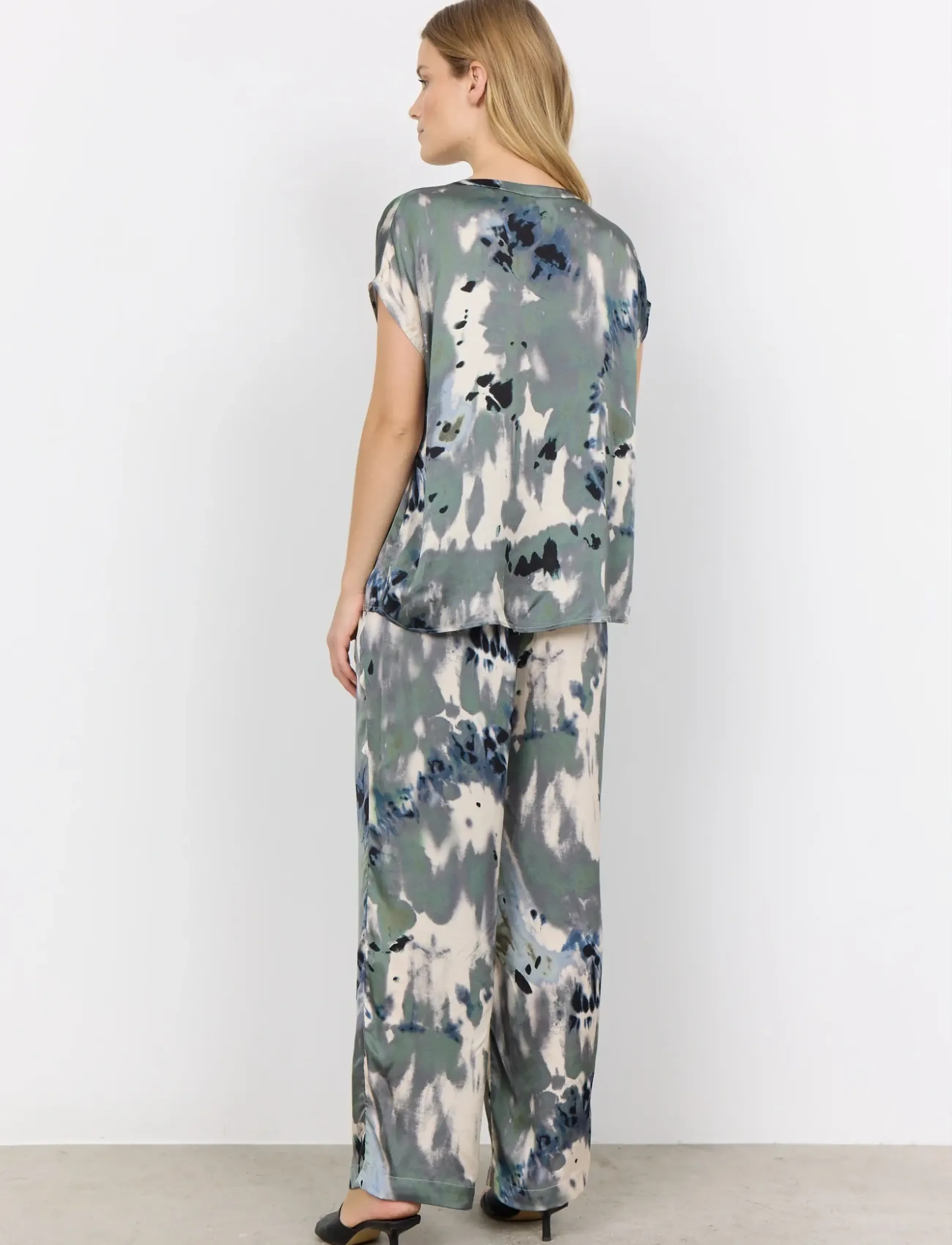 Soyaconcept - SC-DONA - kortärmade blusar - black combi - 3