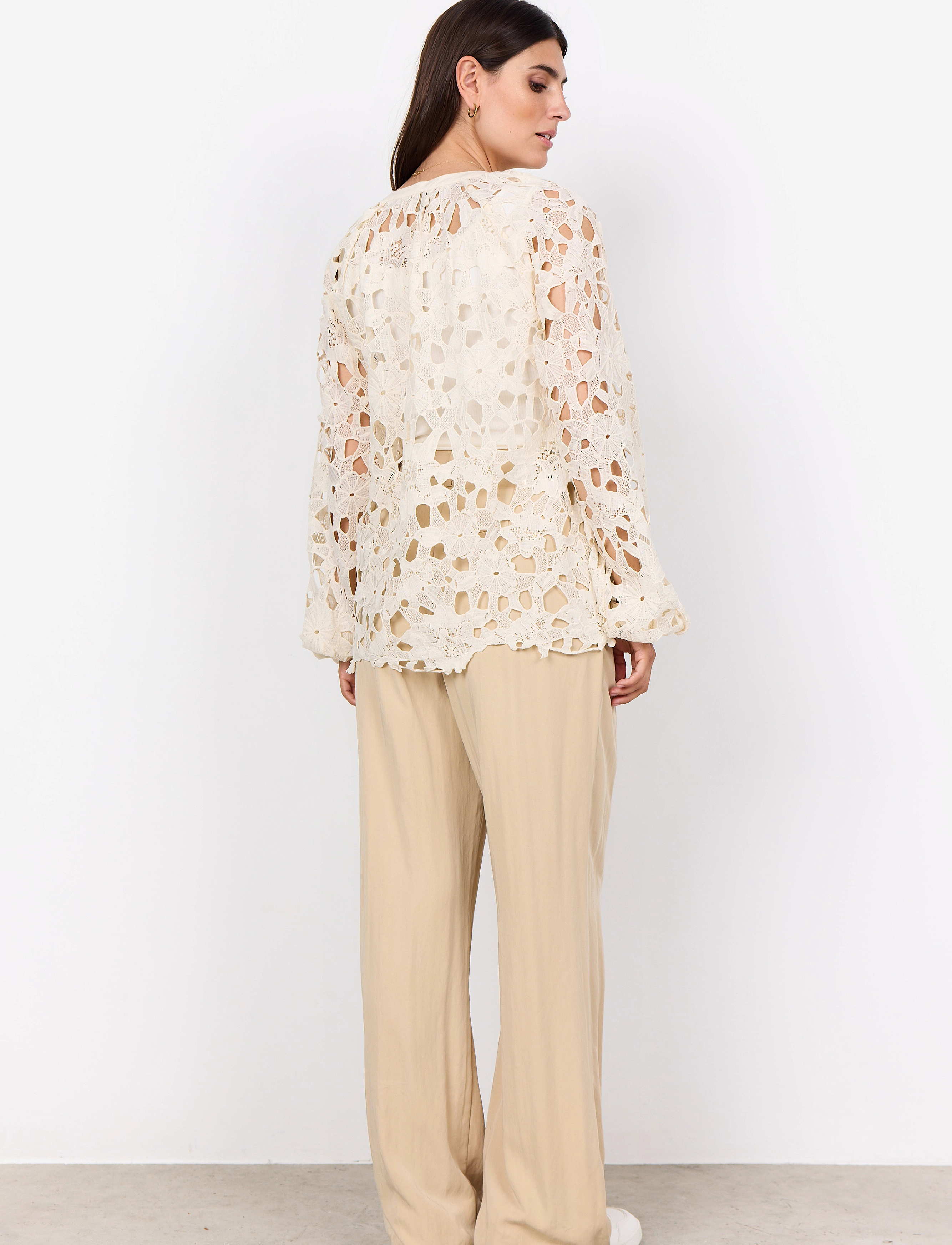 Soyaconcept - SC-PAJA - langærmede bluser - cream - 3