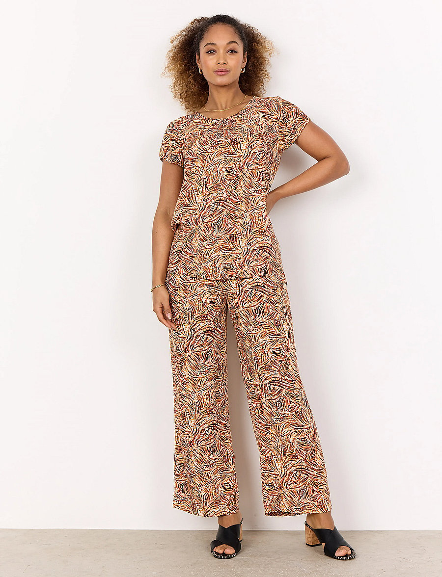 Soyaconcept - SC-REGINE - kurzärmelige blusen - mandarin combi - 3