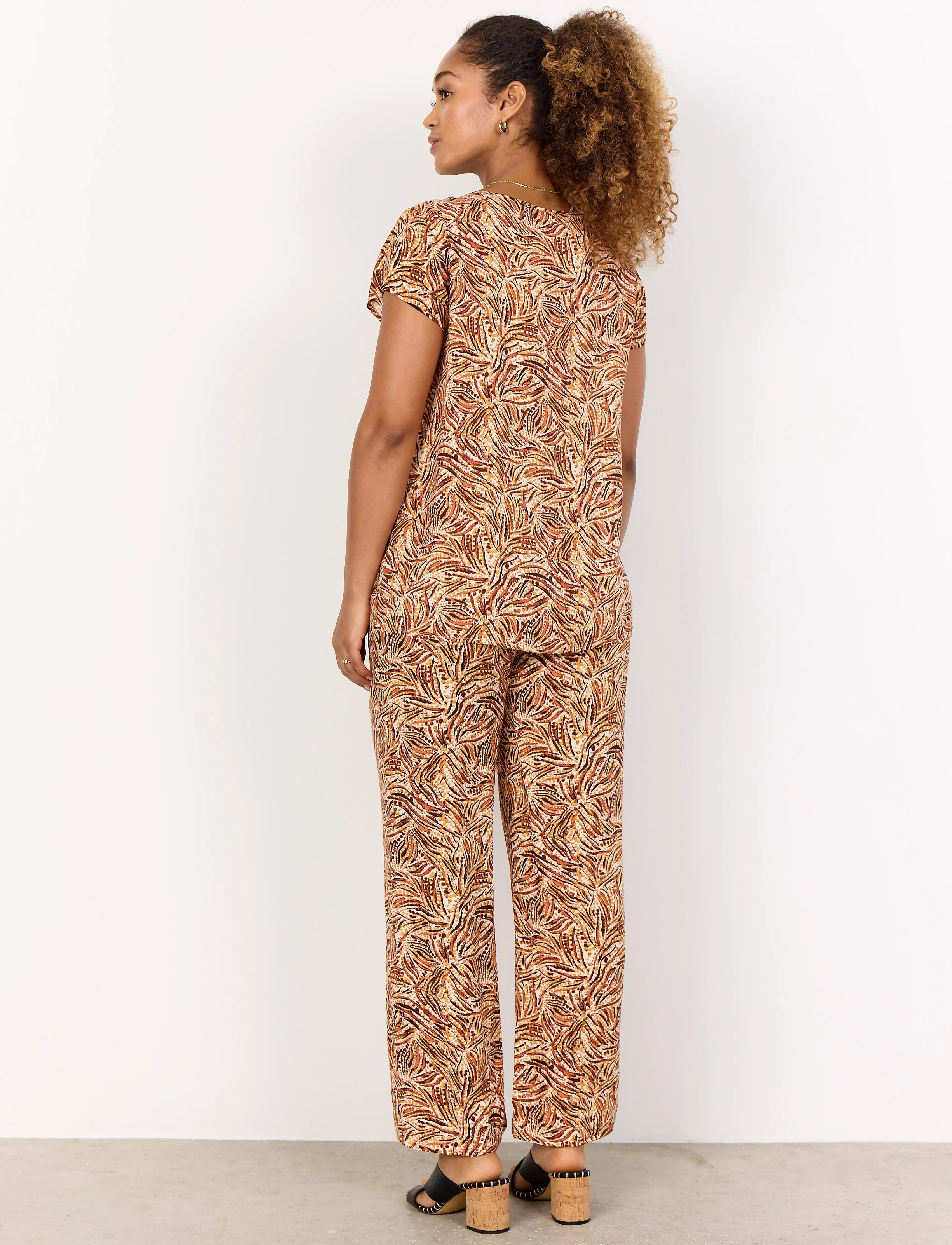 Soyaconcept - SC-REGINE - kortærmede bluser - mandarin combi - 4