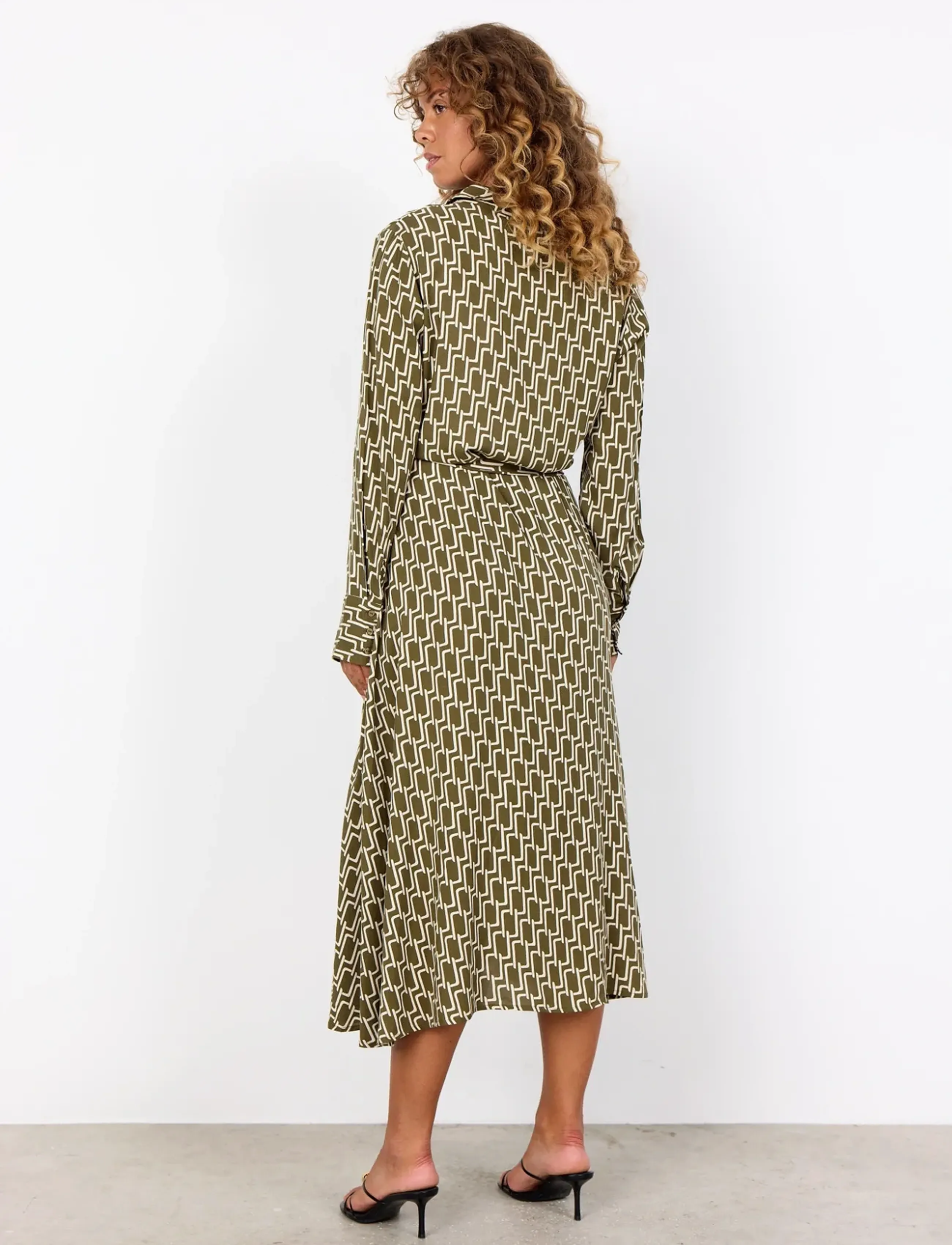 Soyaconcept - SC-VARLA - shirt dresses - 7965c dark olive combi - 3
