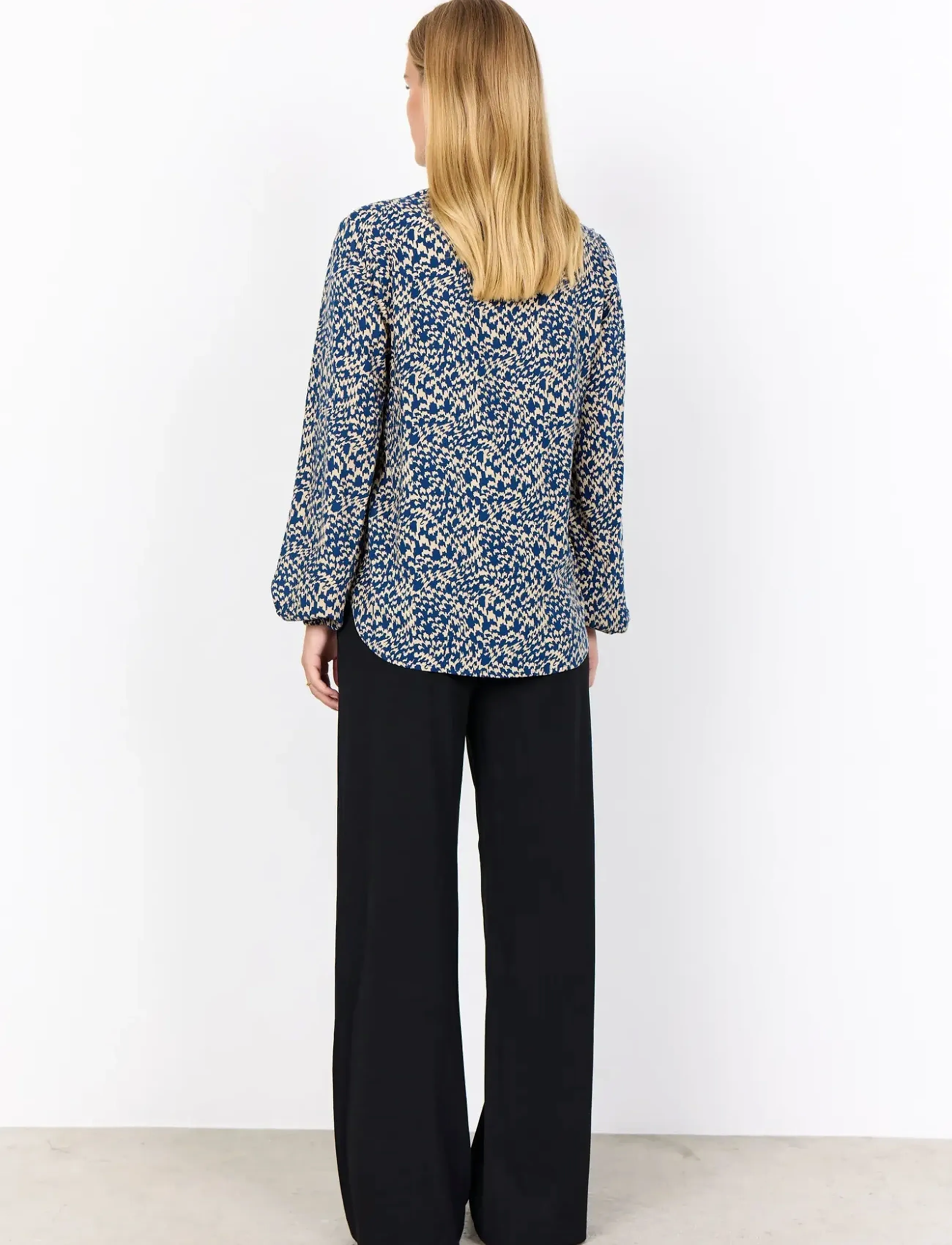 Soyaconcept - SC-VAN - langermede bluser - 6832c estate blue combi - 3