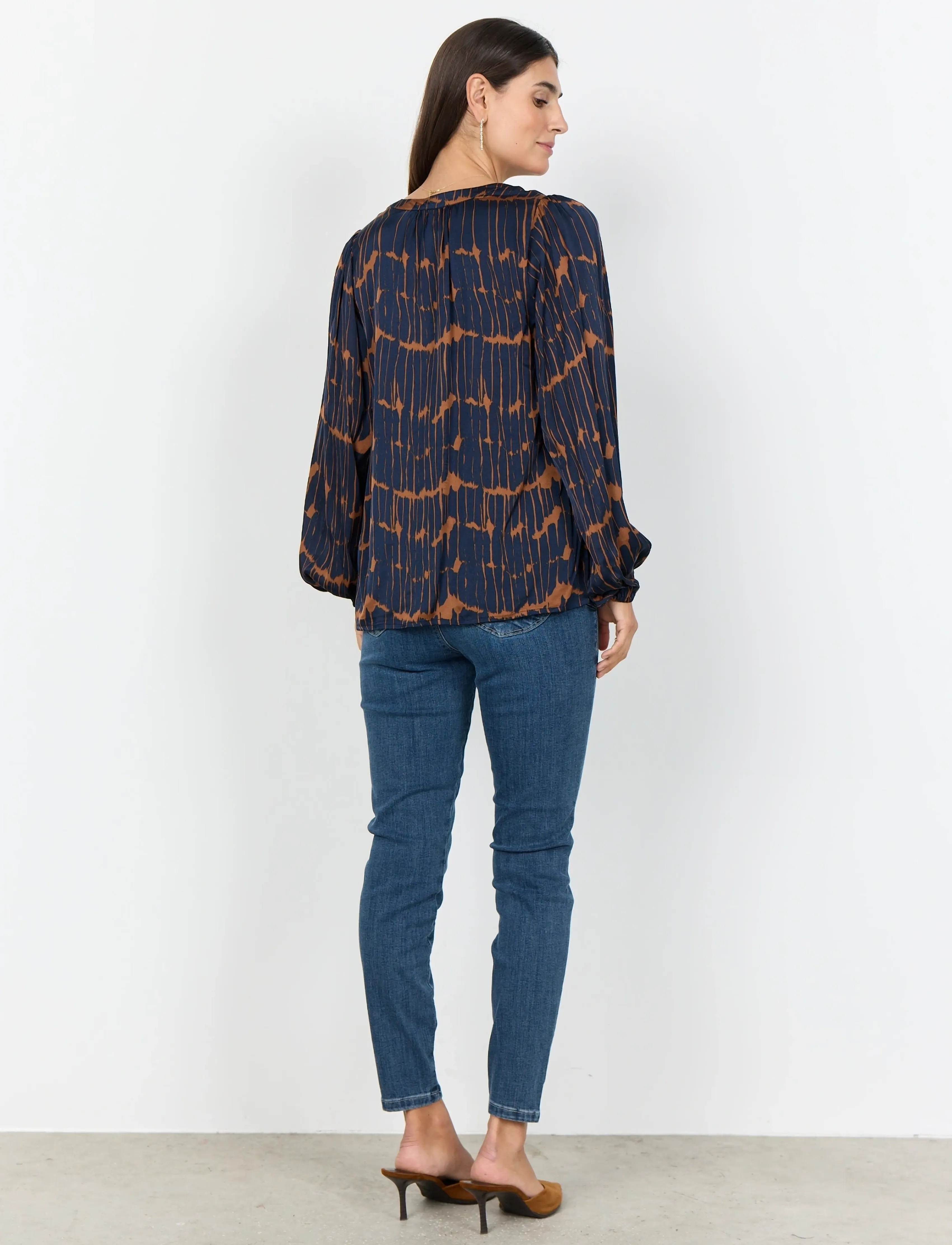 Soyaconcept - SC-ARLETTE - langærmede bluser - 6905c navy blazer combi - 4