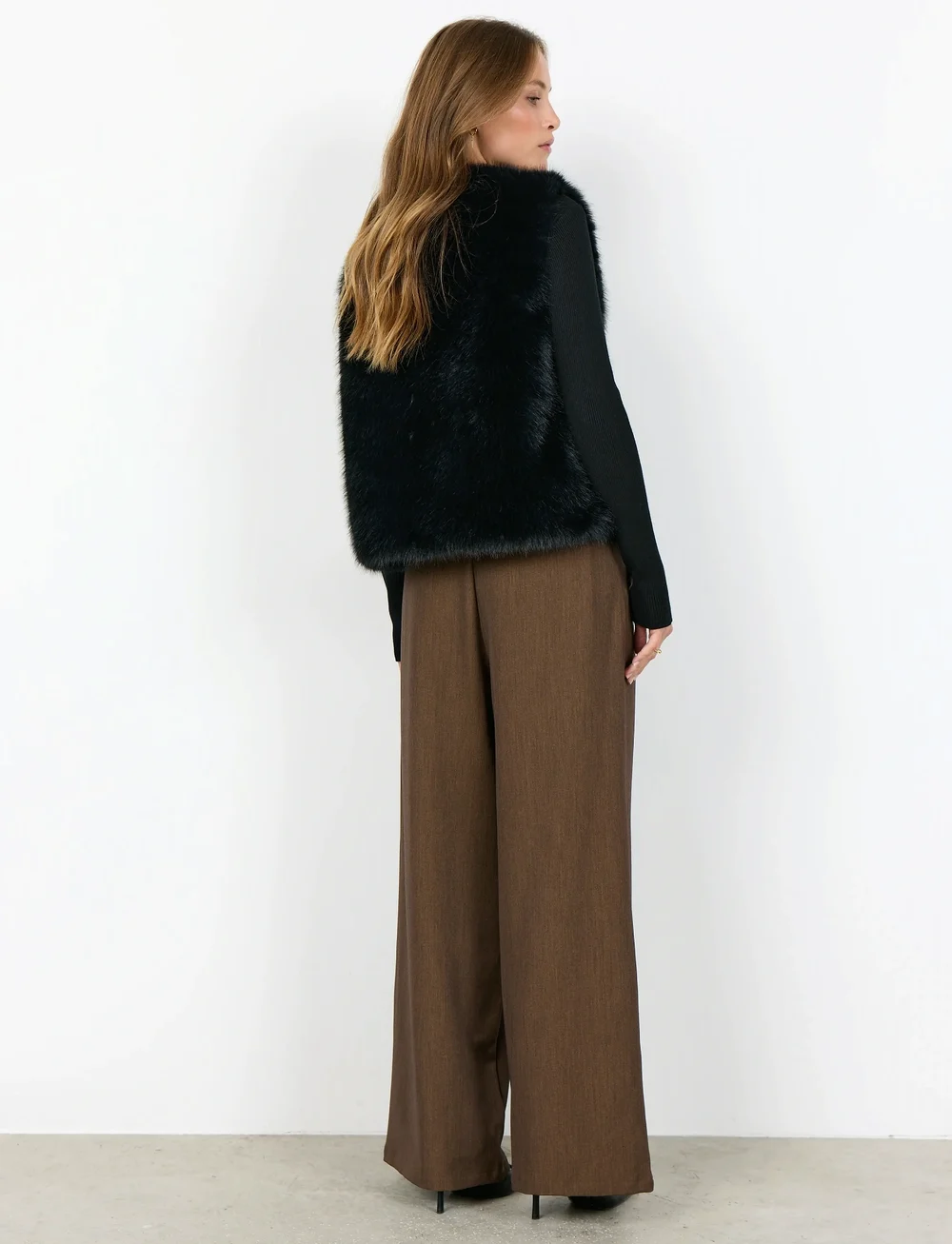 Soyaconcept - SC-NAIDA - strikveste - 9999 black - 4