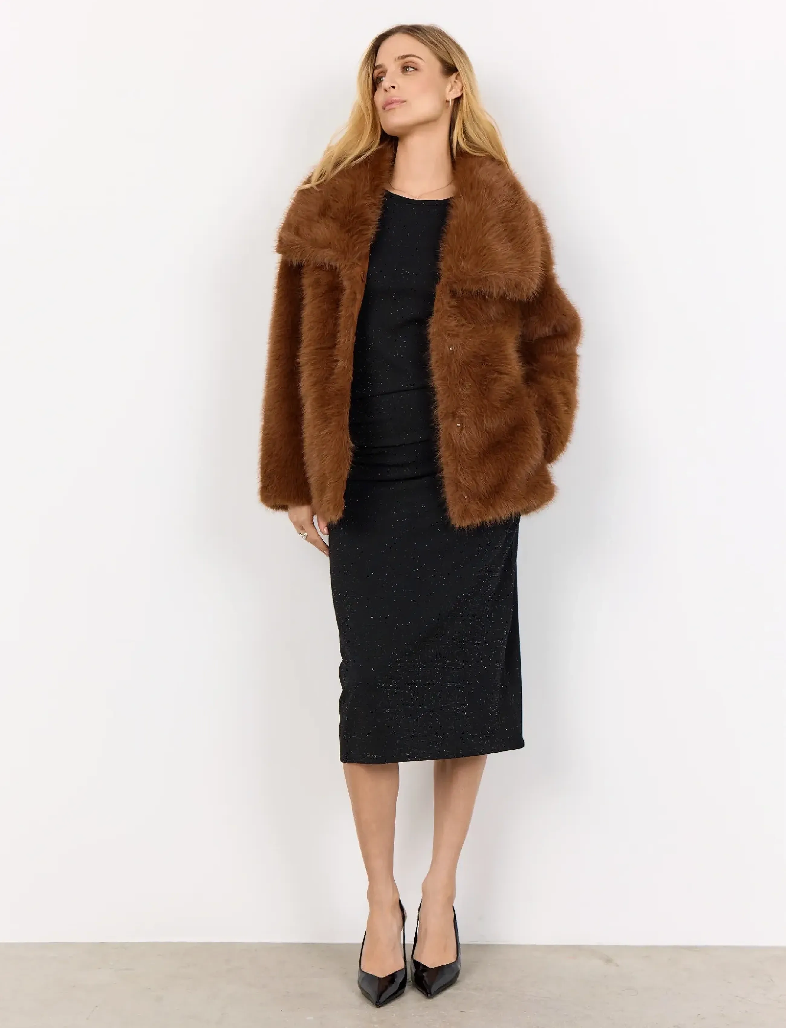 Soyaconcept - SC-NAIDA - ulkovaatteet - 8710 toffee - 3